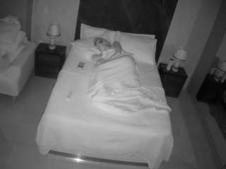 voyeurcam-casa-salsa-bedroom-3