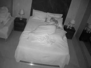 voyeurcam-casa-salsa-bedroom-3