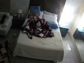 voyeurcam-casa-salsa-bedroom-3
