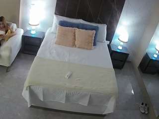 voyeurcam-casa-salsa-bedroom-3