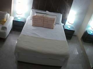 voyeurcam-casa-salsa-bedroom-3