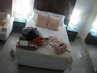 voyeurcam-casa-salsa-bedroom-3