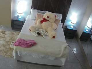 voyeurcam-casa-salsa-bedroom-3