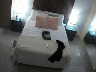 voyeurcam-casa-salsa-bedroom-3