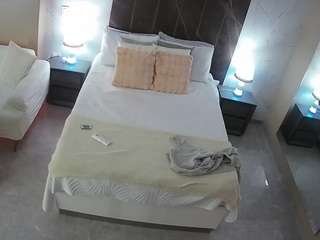 voyeurcam-casa-salsa-bedroom-3