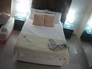 voyeurcam-casa-salsa-bedroom-3