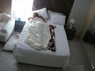 voyeurcam-casa-salsa-bedroom-3
