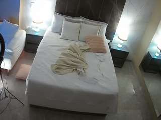 voyeurcam-casa-salsa-bedroom-3