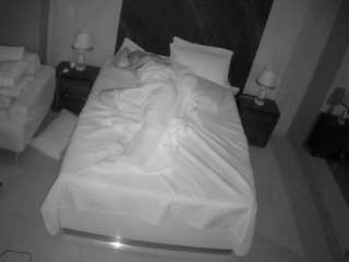 voyeurcam-casa-salsa-bedroom-3