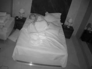 voyeurcam-casa-salsa-bedroom-3