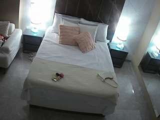 voyeurcam-casa-salsa-bedroom-3