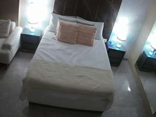 voyeurcam-casa-salsa-bedroom-3