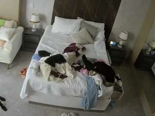 voyeurcam-casa-salsa-bedroom-3