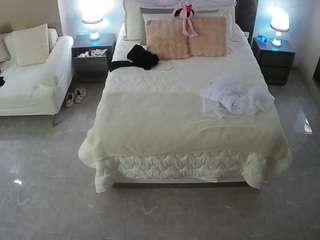 voyeurcam-casa-salsa-bedroom-3