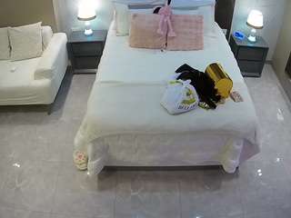 voyeurcam-casa-salsa-bedroom-3