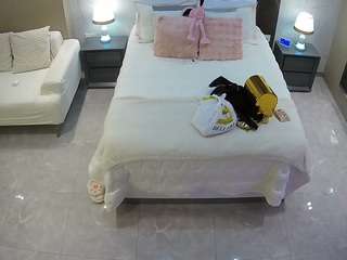 voyeurcam-casa-salsa-bedroom-3