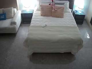 voyeurcam-casa-salsa-bedroom-3
