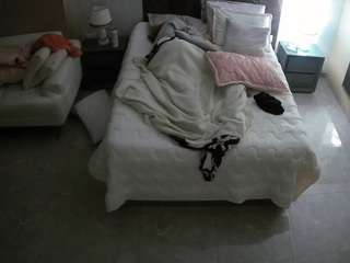 voyeurcam-casa-salsa-bedroom-3