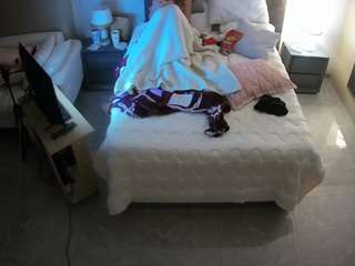 voyeurcam-casa-salsa-bedroom-3