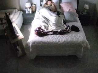 voyeurcam-casa-salsa-bedroom-3