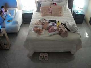 voyeurcam-casa-salsa-bedroom-3 live cam profile
