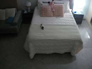 voyeurcam-casa-salsa-bedroom-3