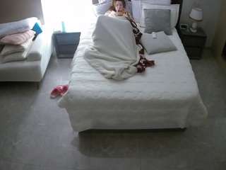 voyeurcam-casa-salsa-bedroom-3