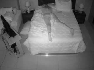 voyeurcam-casa-salsa-bedroom-3