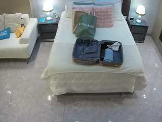 voyeurcam-casa-salsa-bedroom-3