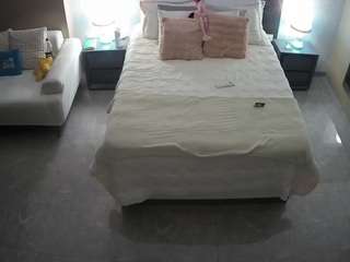voyeurcam-casa-salsa-bedroom-3