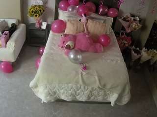 voyeurcam-casa-salsa-bedroom-3