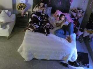 voyeurcam-casa-salsa-bedroom-3