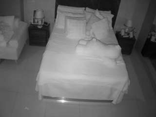 voyeurcam-casa-salsa-bedroom-3