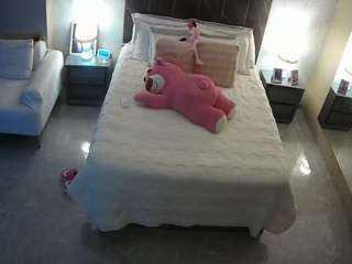 voyeurcam-casa-salsa-bedroom-3