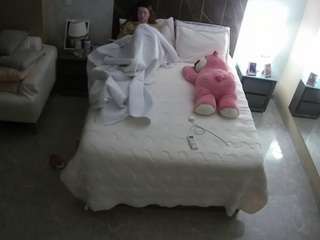 voyeurcam-casa-salsa-bedroom-3