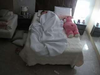 voyeurcam-casa-salsa-bedroom-3