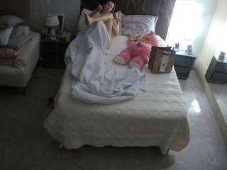 voyeurcam-casa-salsa-bedroom-3