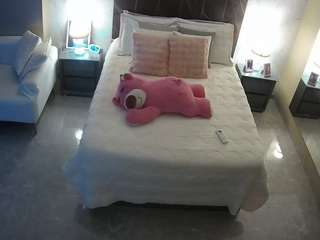 voyeurcam-casa-salsa-bedroom-3