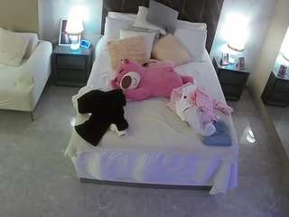 voyeurcam-casa-salsa-bedroom-3