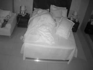 voyeurcam-casa-salsa-bedroom-3