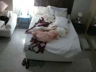 voyeurcam-casa-salsa-bedroom-3