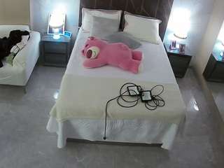 voyeurcam-casa-salsa-bedroom-3