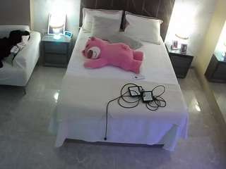 voyeurcam-casa-salsa-bedroom-3