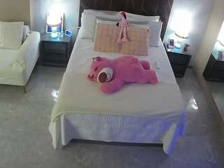 voyeurcam-casa-salsa-bedroom-3