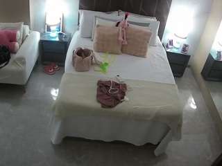 voyeurcam-casa-salsa-bedroom-3