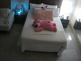 This model is live right now. voyeurcam-casa-salsa-bedroom-3