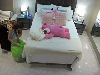 voyeurcam-casa-salsa-bedroom-3