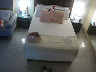โมเดลนี้กำลังถ่ายทอดสดอยู่. voyeurcam-casa-salsa-bedroom-3