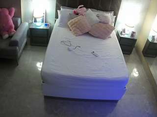 voyeurcam-casa-salsa-bedroom-3