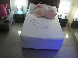 voyeurcam-casa-salsa-bedroom-3